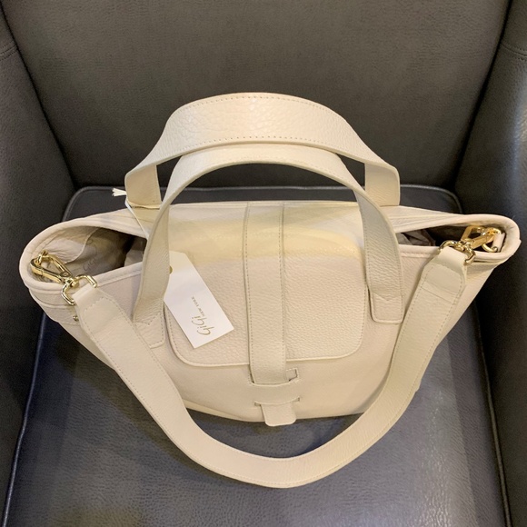 GiGi New York Handcrafted Womens Navy Andie Crossbody  GiGi New York Handbag